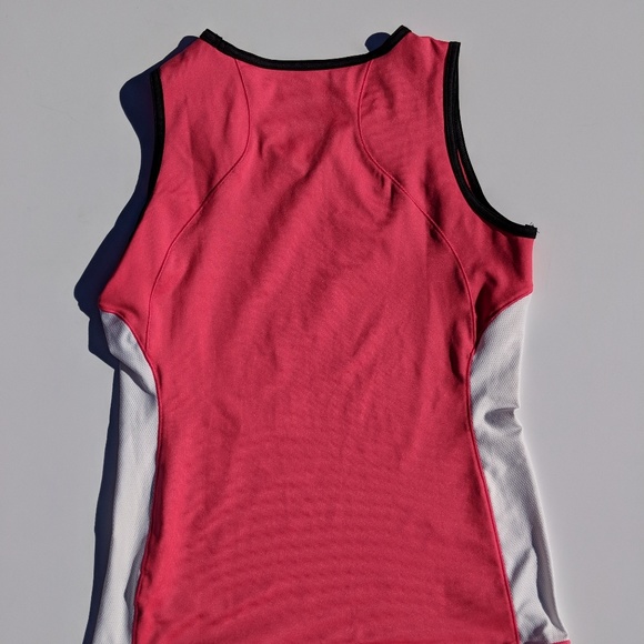 EUC K Swiss pink and white tennis tank top - Picture 5 of 5